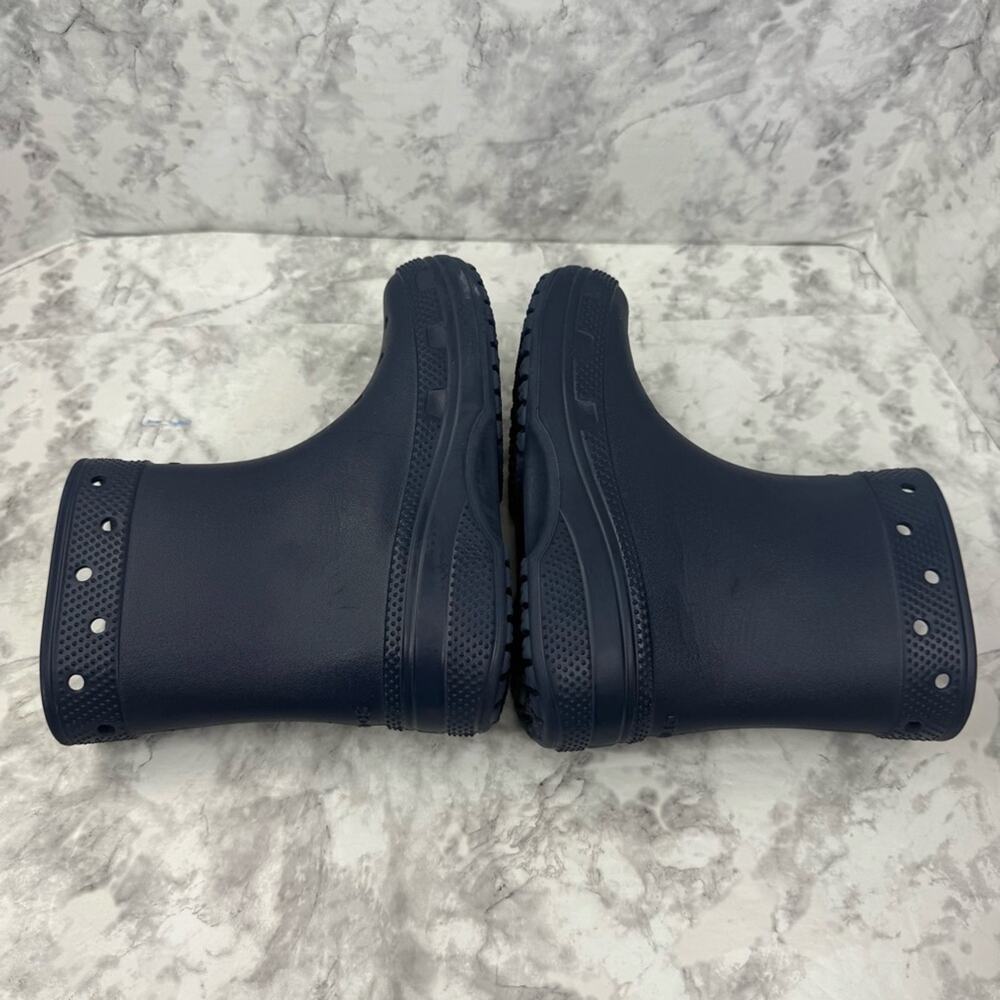 CROCS Classic Unisex Rain Outdoor Rubber Ankle Boots Navy Blue Kids Sz J2 - Picture 6 of 14